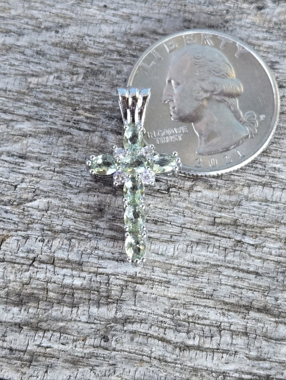 Sterling Silver 925 Cross Necklace PENDANT NEW Petite Prasiolite Topaz NWOT 🤍